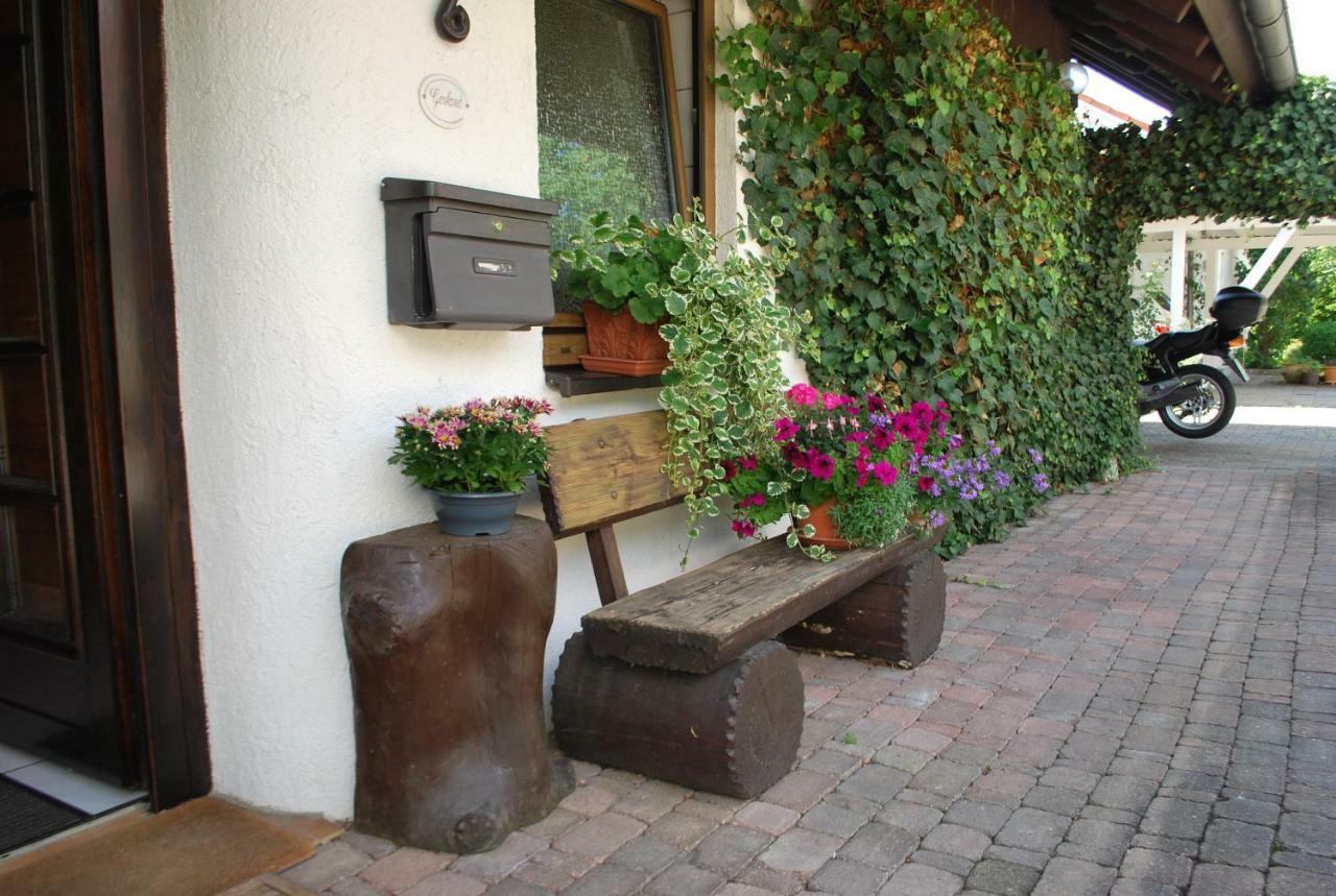 Homestay Cozy Room Markdorf Bagian luar foto