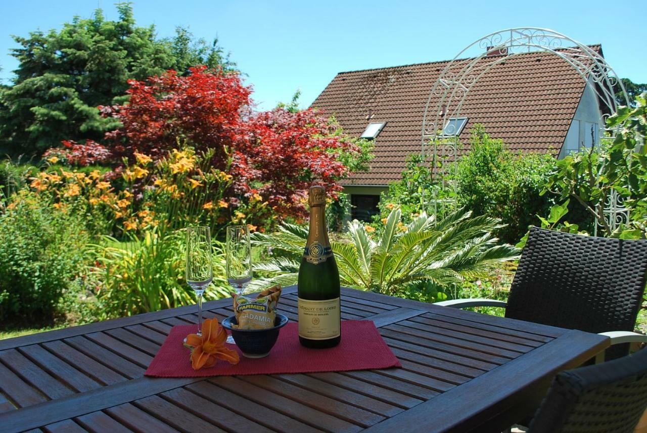 Homestay Cozy Room Markdorf Bagian luar foto
