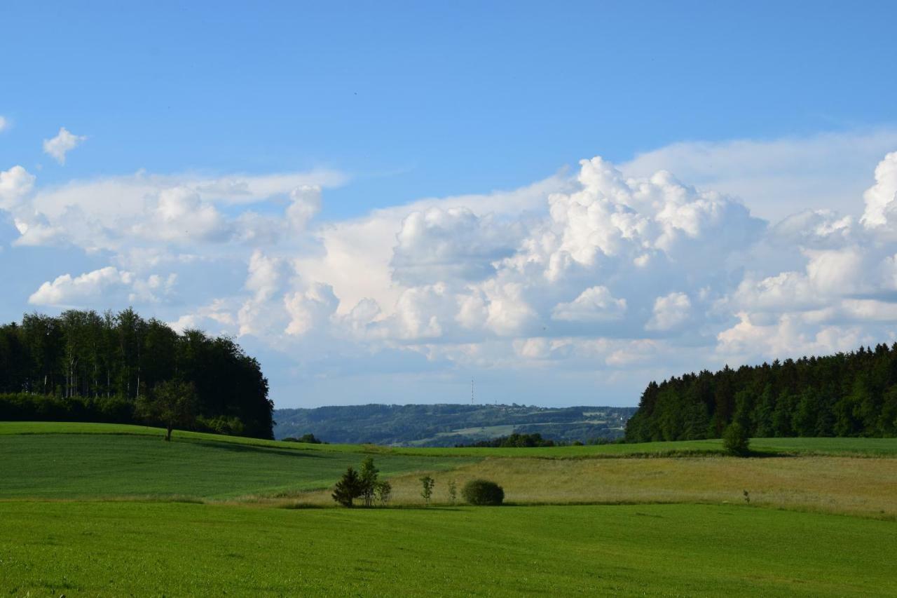 Homestay Cozy Room Markdorf Bagian luar foto