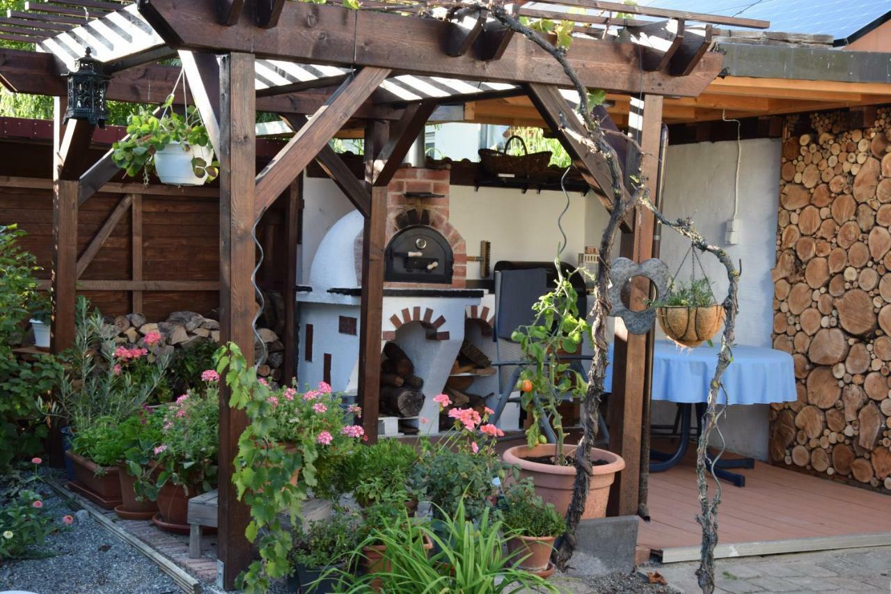 Homestay Cozy Room Markdorf Bagian luar foto
