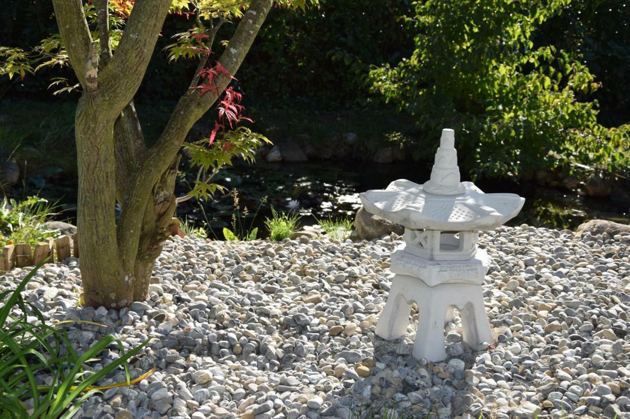 Homestay Cozy Room Markdorf Bagian luar foto